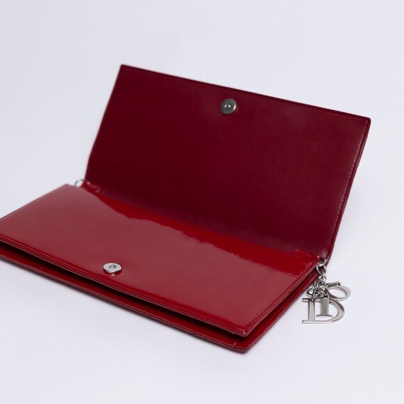 Lady Dior Red Patent Cannage Clutch - Picture 3 of 11